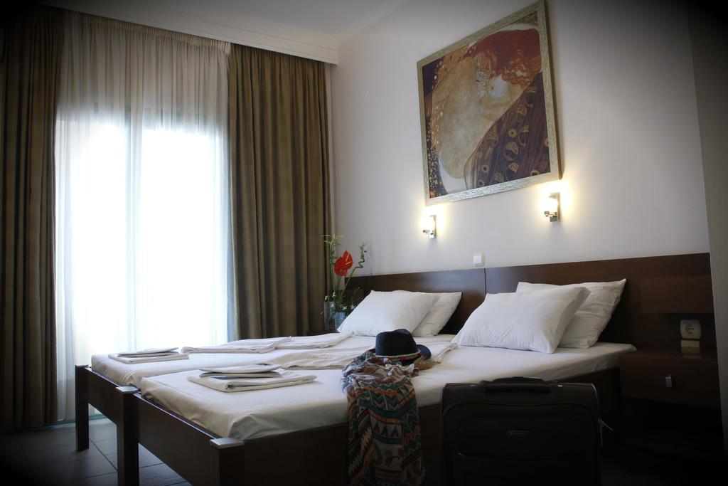 Hotel Kostis İskados Dış mekan fotoğraf