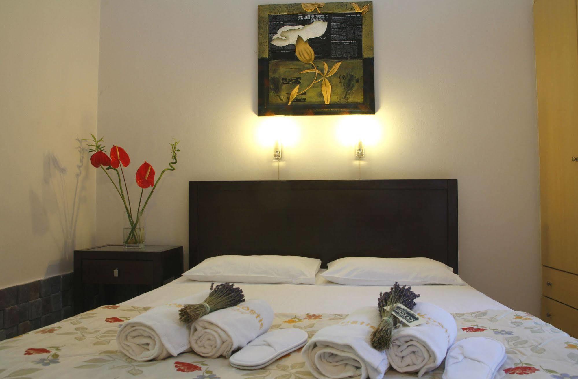 Hotel Kostis İskados Dış mekan fotoğraf