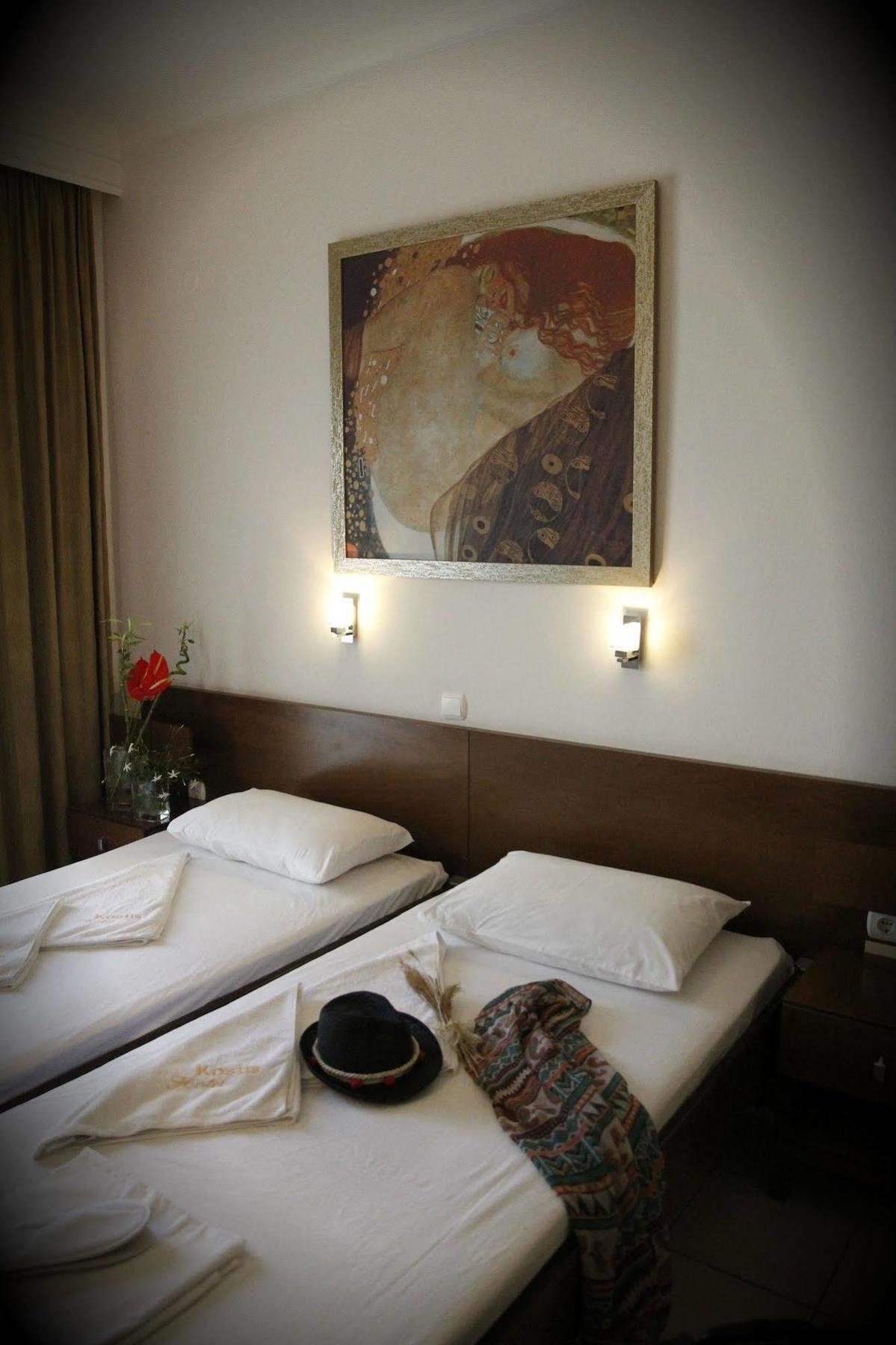 Hotel Kostis İskados Dış mekan fotoğraf